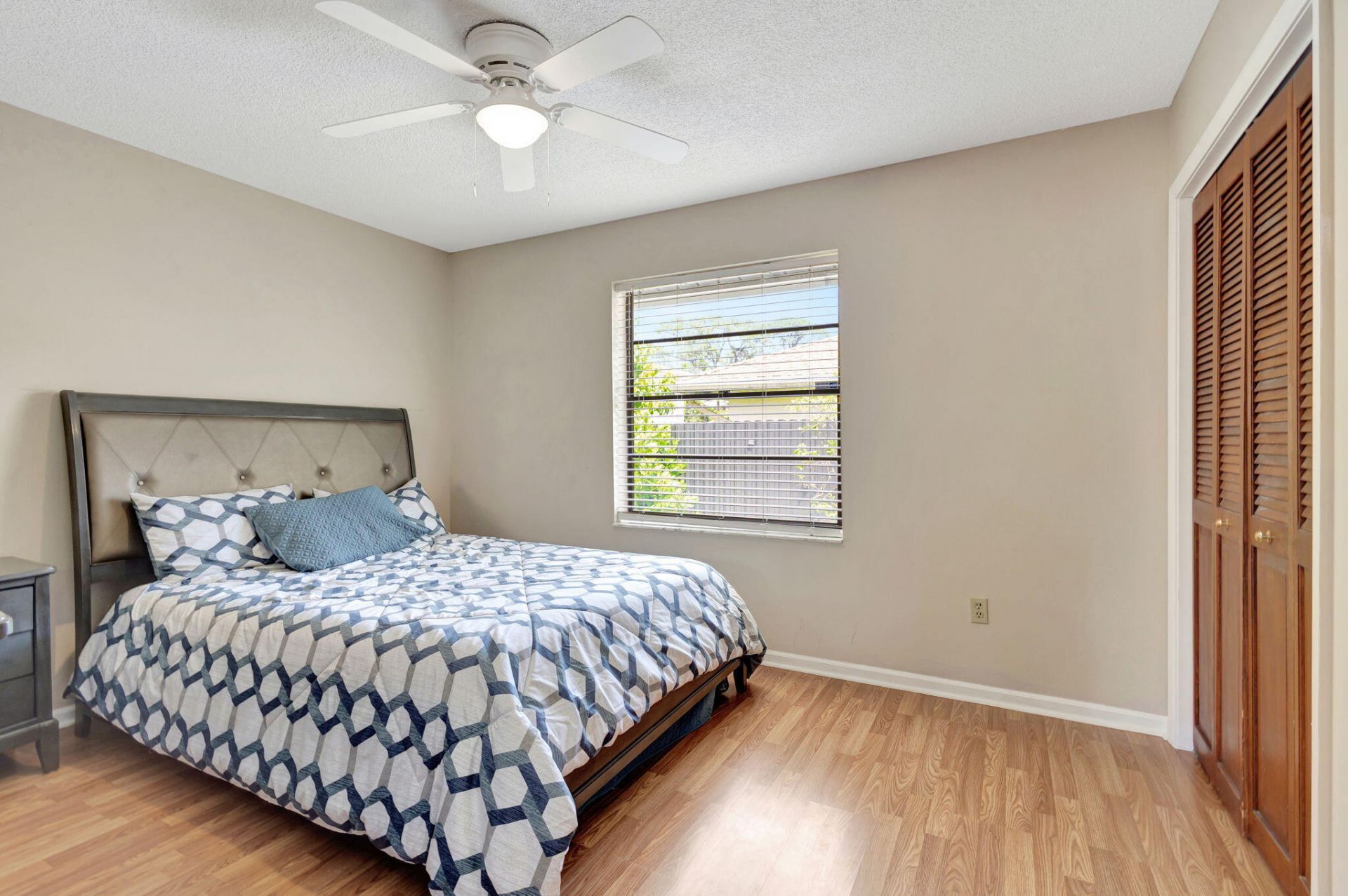 2469 Sun Up Lane, Lake Worth, FL 33462 Photo
