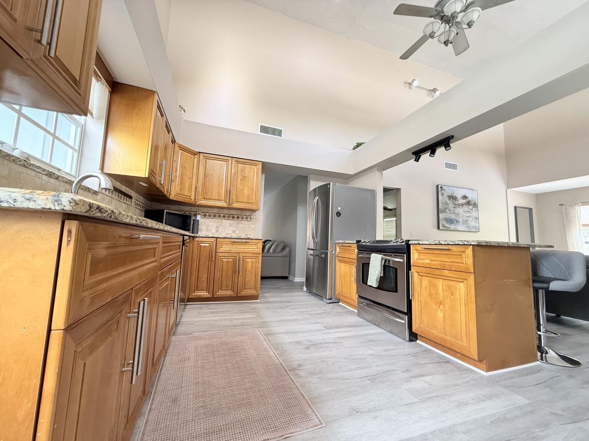 2469 Sun Up Lane, Lake Worth, FL 33462 Photo