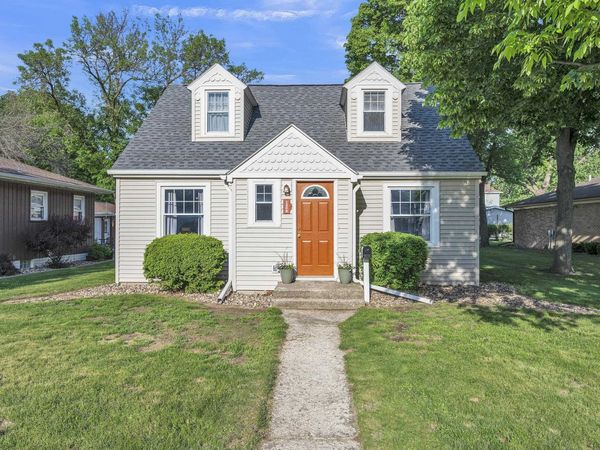 1206 N Avenue , Milford, IA 51351