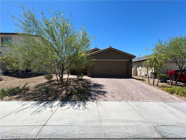 6797 Warthog Avenue , Las Vegas, NV 89156