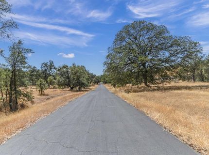 5761 Highway 4, Angels Camp, CA 95222 Photo