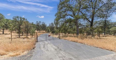 5761 Highway 4, Angels Camp, CA 95222 Photo