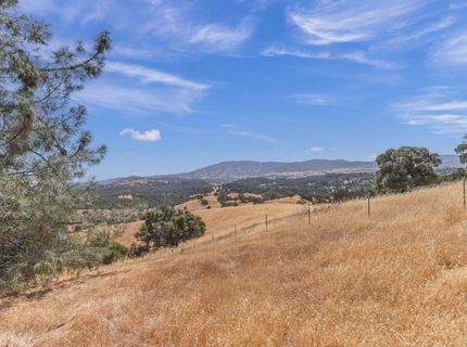 5761 Highway 4, Angels Camp, CA 95222 Photo