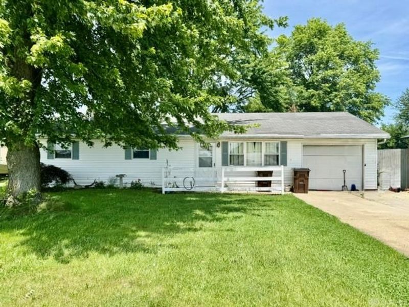 3920 Jasper Road, Jamestown, OH 45335 Photo 2