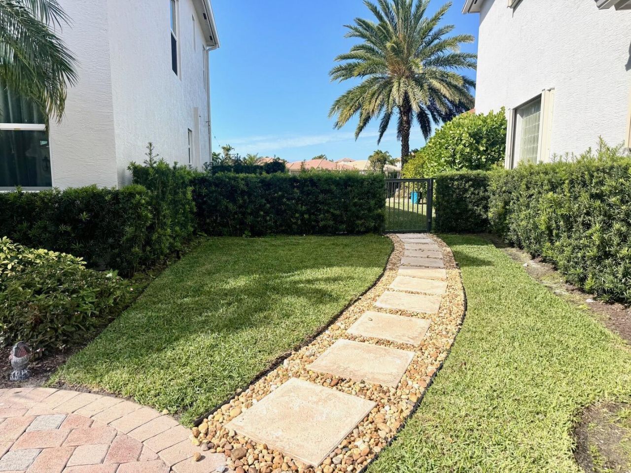 107 Via Escobar Place, Palm Beach Gardens, FL 33418 Photo