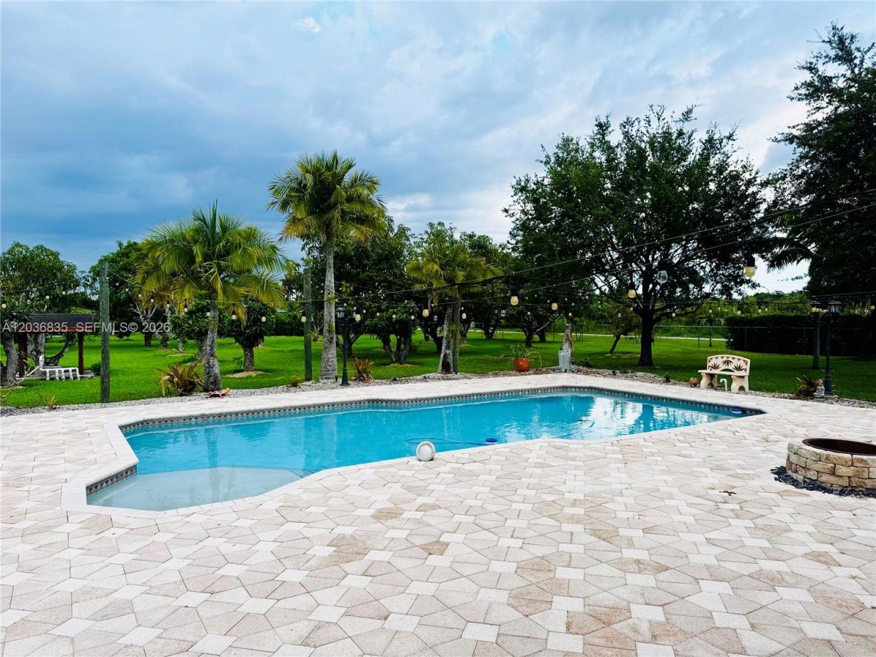 21217 SW 160 St, Miami, FL 33187 Photo