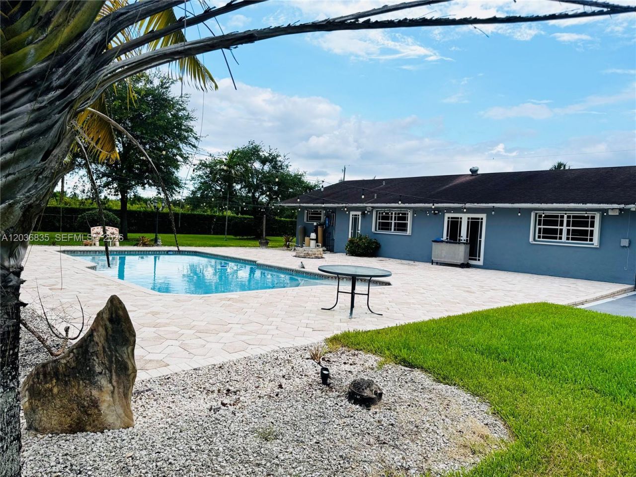21217 SW 160 St, Miami, FL 33187 Photo