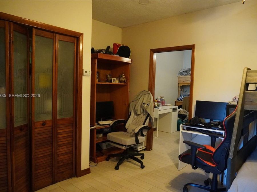 Property Image 93