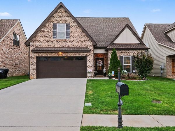 336 Rockcastle Dr , Murfreesboro, TN 37128