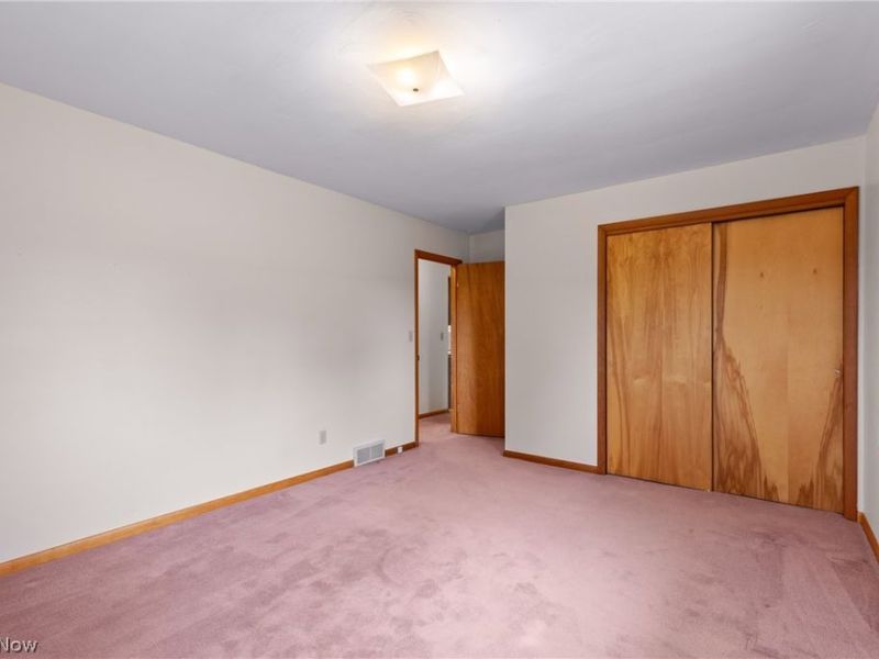 52322 Lakeview Drive, Dillonvale, OH 43917 Photo 14