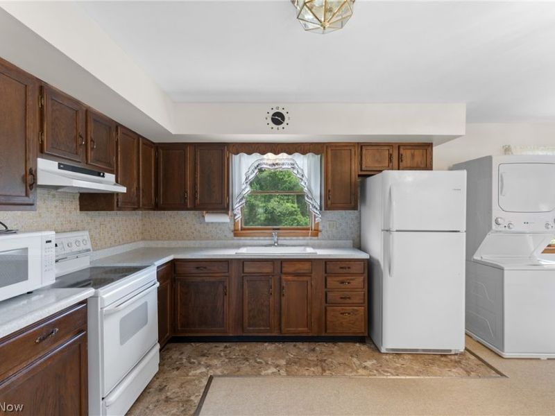 52322 Lakeview Drive, Dillonvale, OH 43917 Photo 5