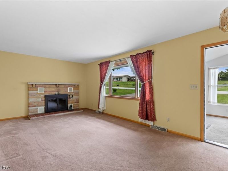 52322 Lakeview Drive, Dillonvale, OH 43917 Photo 6
