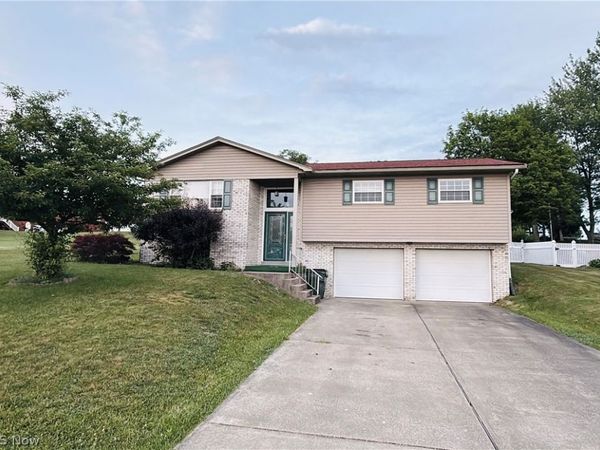 531 Della Drive , Bloomingdale, OH 43910