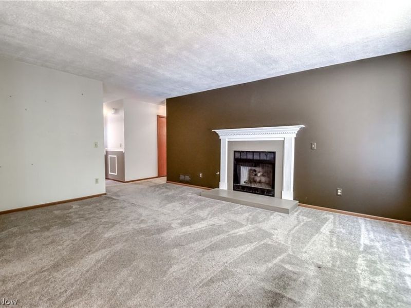 7080 Cross Creek Drive, Mentor, OH 44060 Photo 12