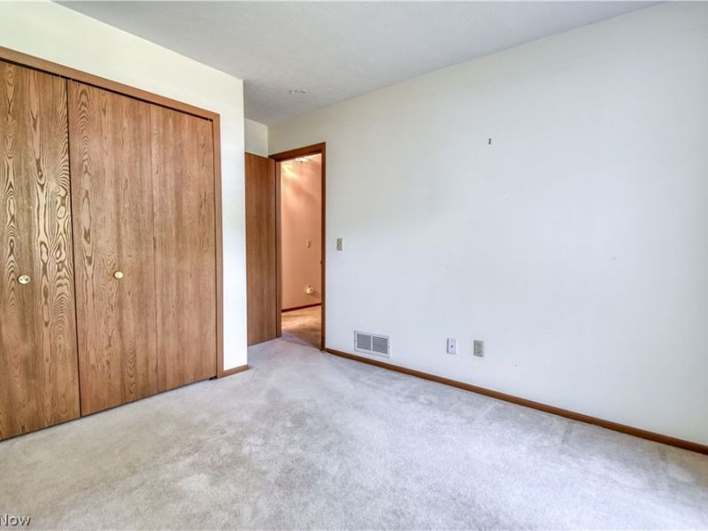 7080 Cross Creek Drive, Mentor, OH 44060 Photo 18