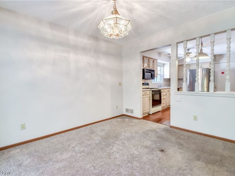 7080 Cross Creek Drive, Mentor, OH 44060 Photo 6
