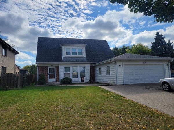 1001 E Callero Circle , Unit 1, Mount Prospect, IL 60056