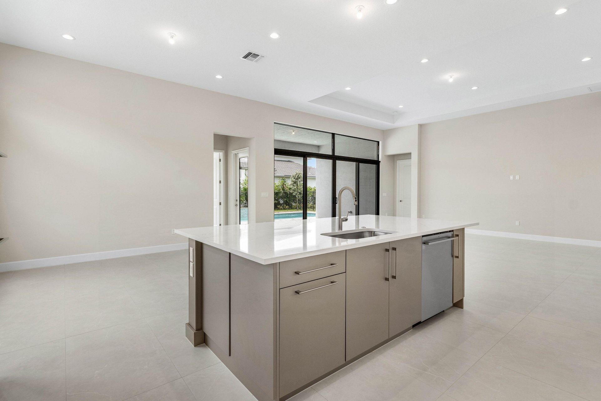 9062 Corsican Finch Court, Boynton Beach, FL 33473 Photo