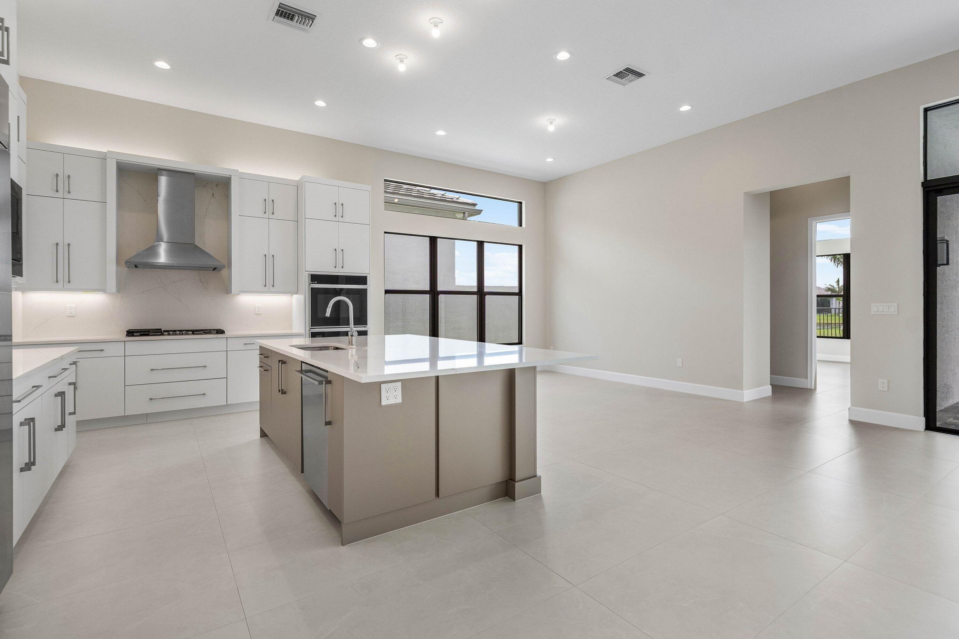 9062 Corsican Finch Court, Boynton Beach, FL 33473 Photo
