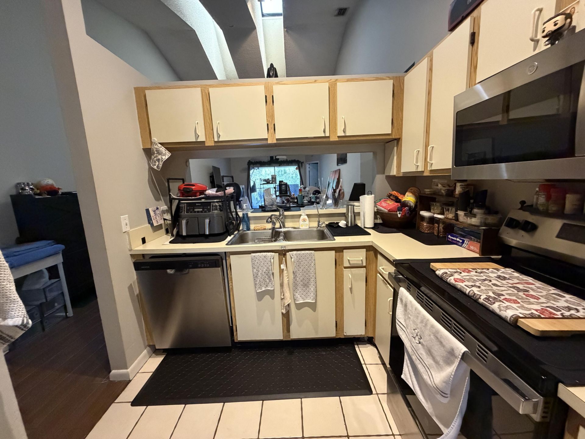 212 Harbour Pointe Way, Greenacres, FL 33413 Photo