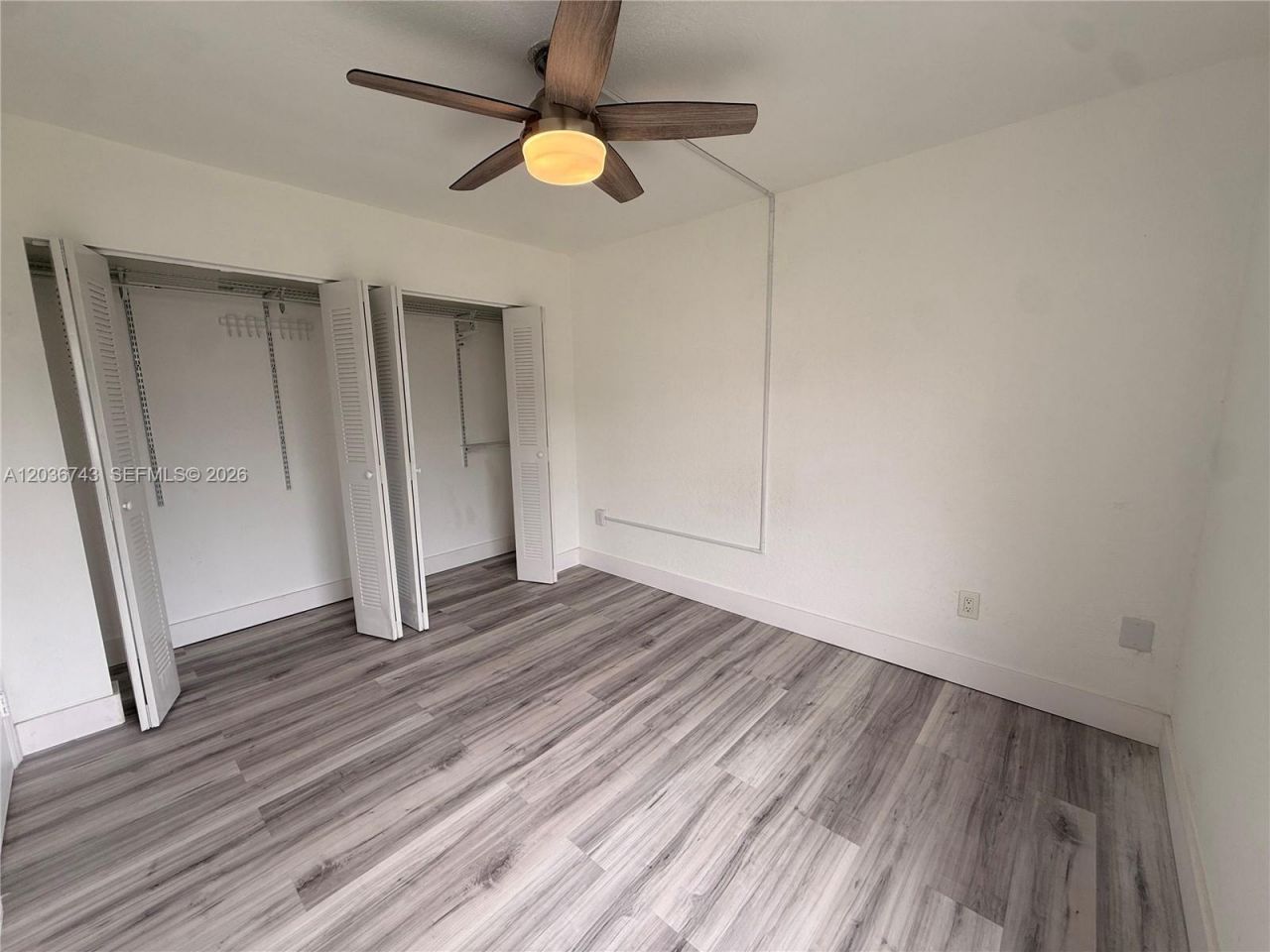 10875 NW 7th St , Unit 11-36, Miami, FL 33172 Photo