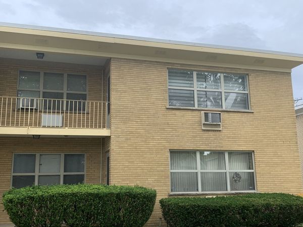1415 Homestead Road , Unit 8, La Grange Park, IL 60526