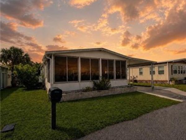 5510 Sir Walter WAY , NORTH FORT MYERS, FL 33917