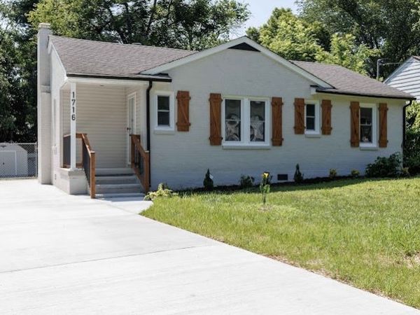 1716 Hillview Dr , Columbia, TN 38401