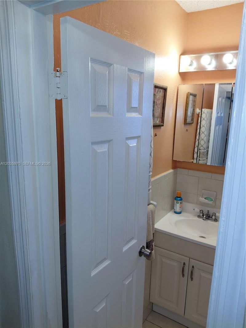 3021 NW 184th St, Miami Gardens, FL 33056 Photo