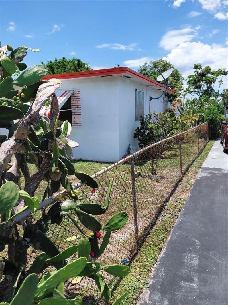 3021 NW 184th St, Miami Gardens, FL 33056 Photo