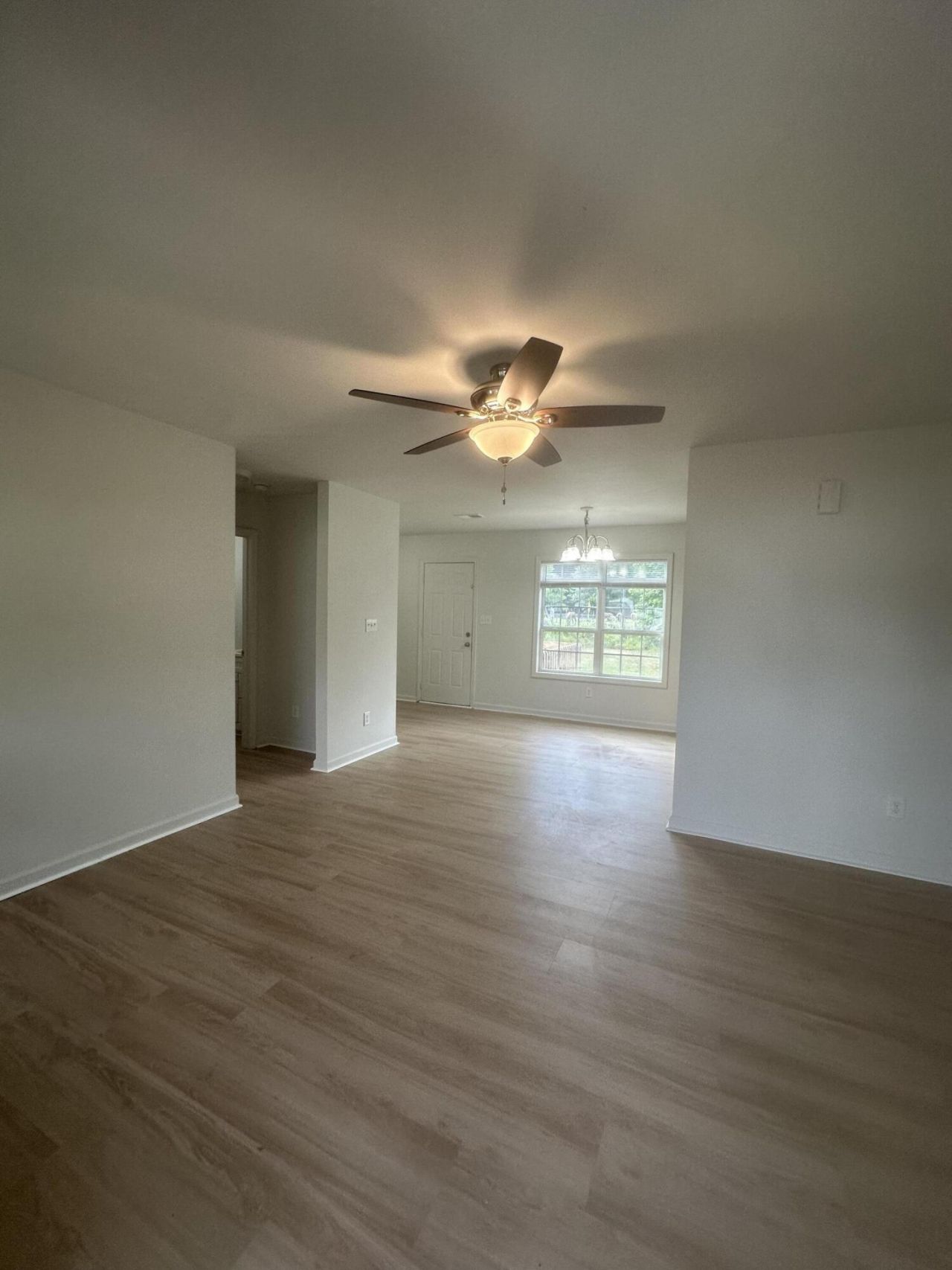 903 Northwood Drive Photo 6