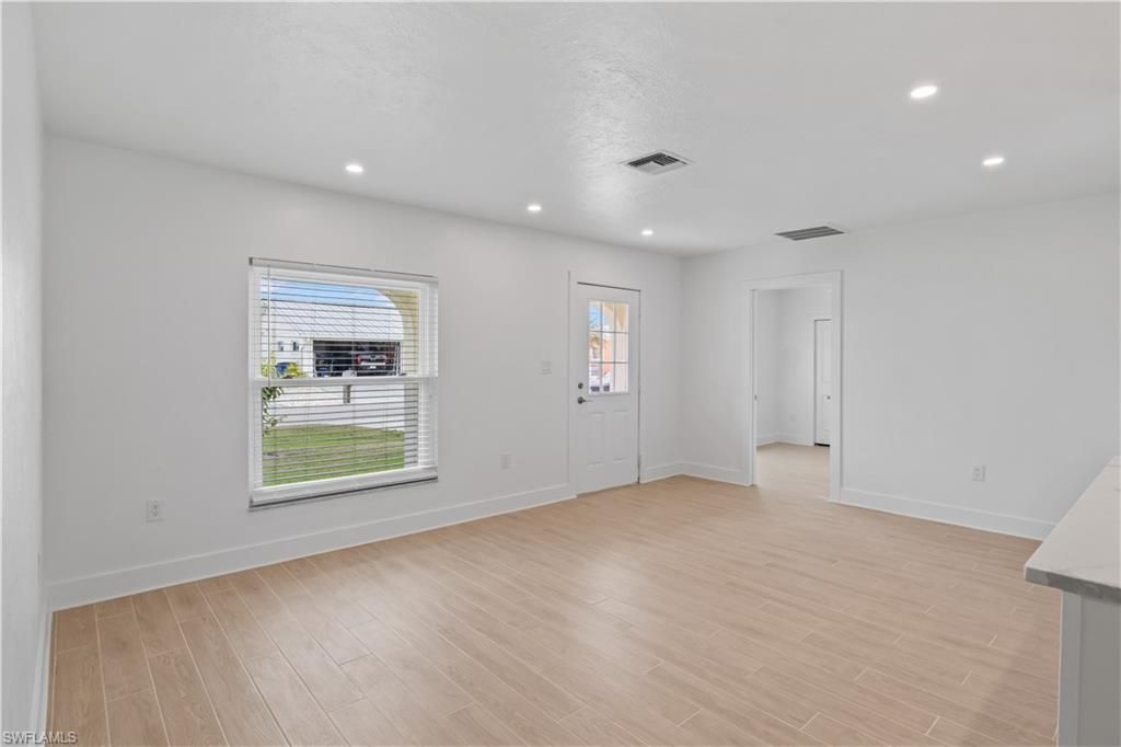 2742 Bruce St , Matlacha, FL 33993 Photo