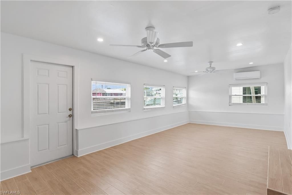2742 Bruce St , Matlacha, FL 33993 Photo