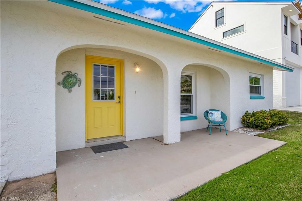 2742 Bruce St , Matlacha, FL 33993 Photo