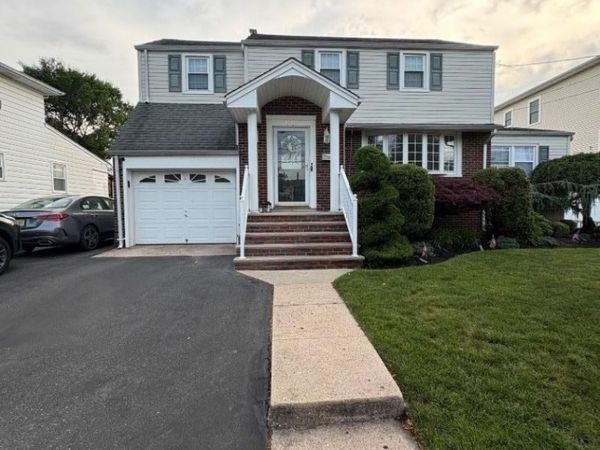 80 Carlton Ave, Unit 2, East Rutherford, NJ 07073