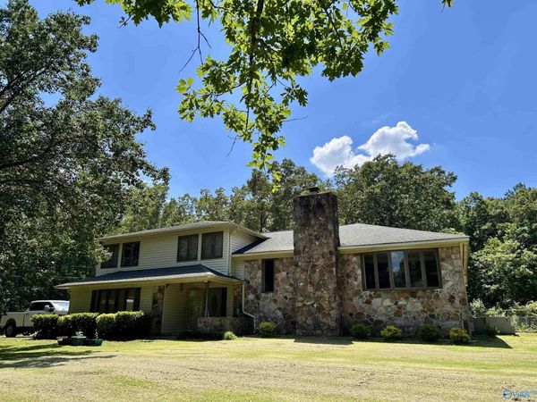 630 Carolyn Court, Gadsden, AL 35901