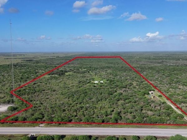 15753 Highway 183, Goliad, TX 77963