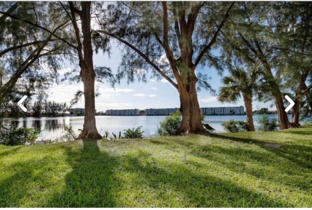 10090 NW 80th Ct, Unit 1158, Hialeah Gardens, FL 33016 Photo