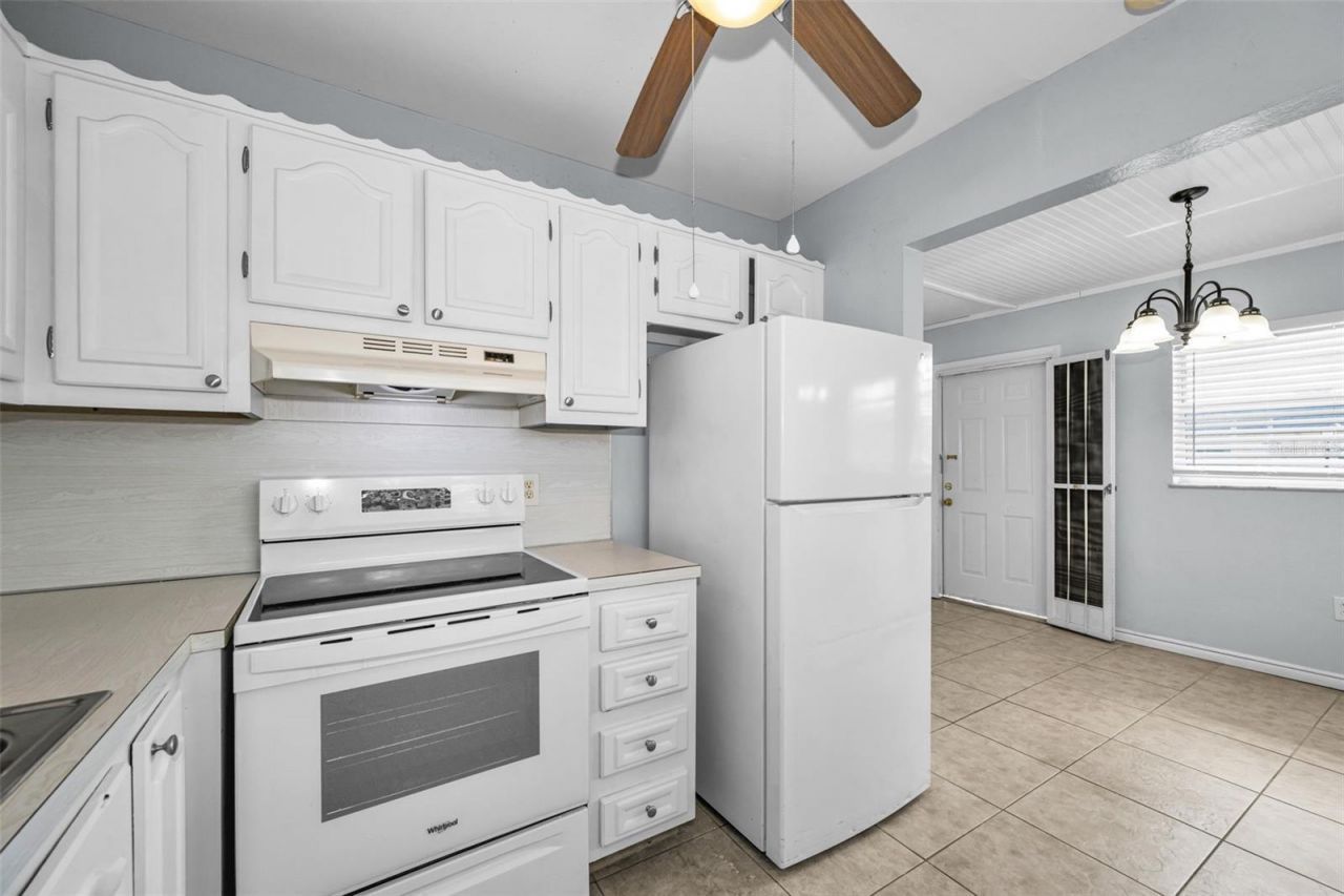 11905 Bayonet Lane, New Port Richey, FL 34654 Photo