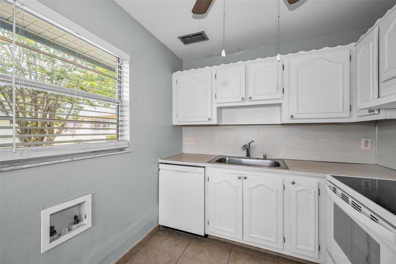 11905 Bayonet Lane, New Port Richey, FL 34654 Photo
