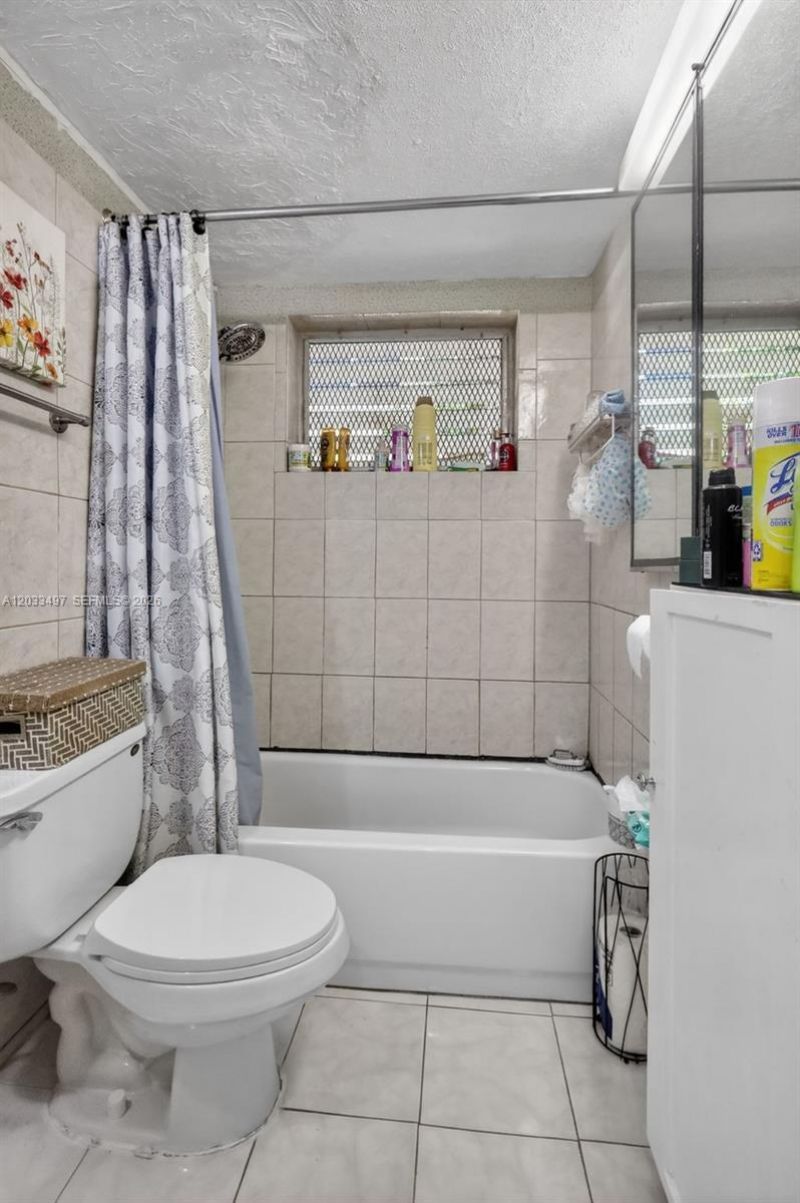 7840 Harding Ave , Unit 1, Miami Beach, FL 33141 Photo