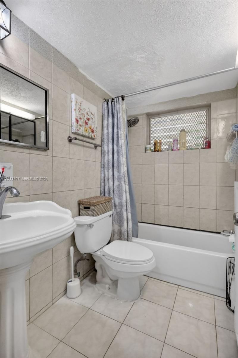 7840 Harding Ave , Unit 1, Miami Beach, FL 33141 Photo