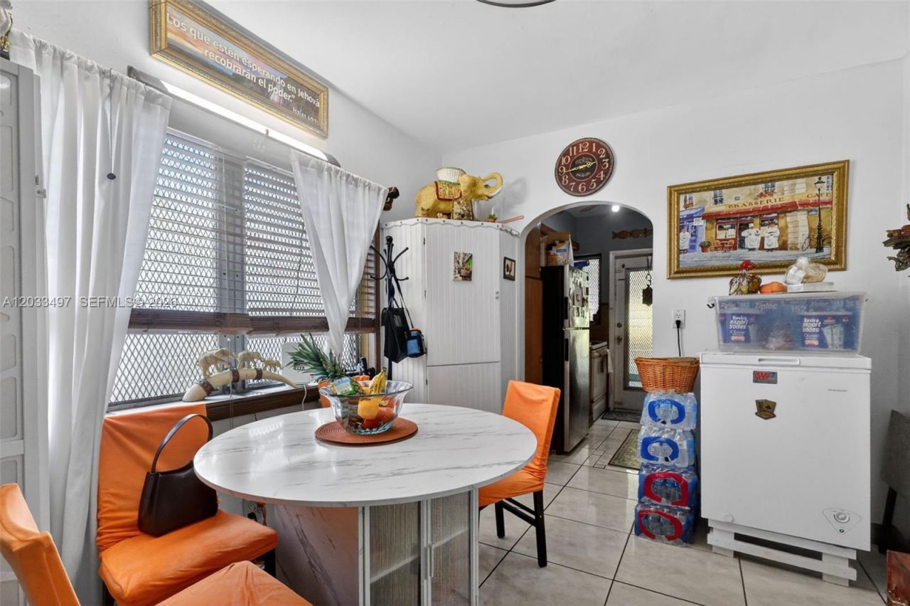 7840 Harding Ave , Unit 1, Miami Beach, FL 33141 Photo