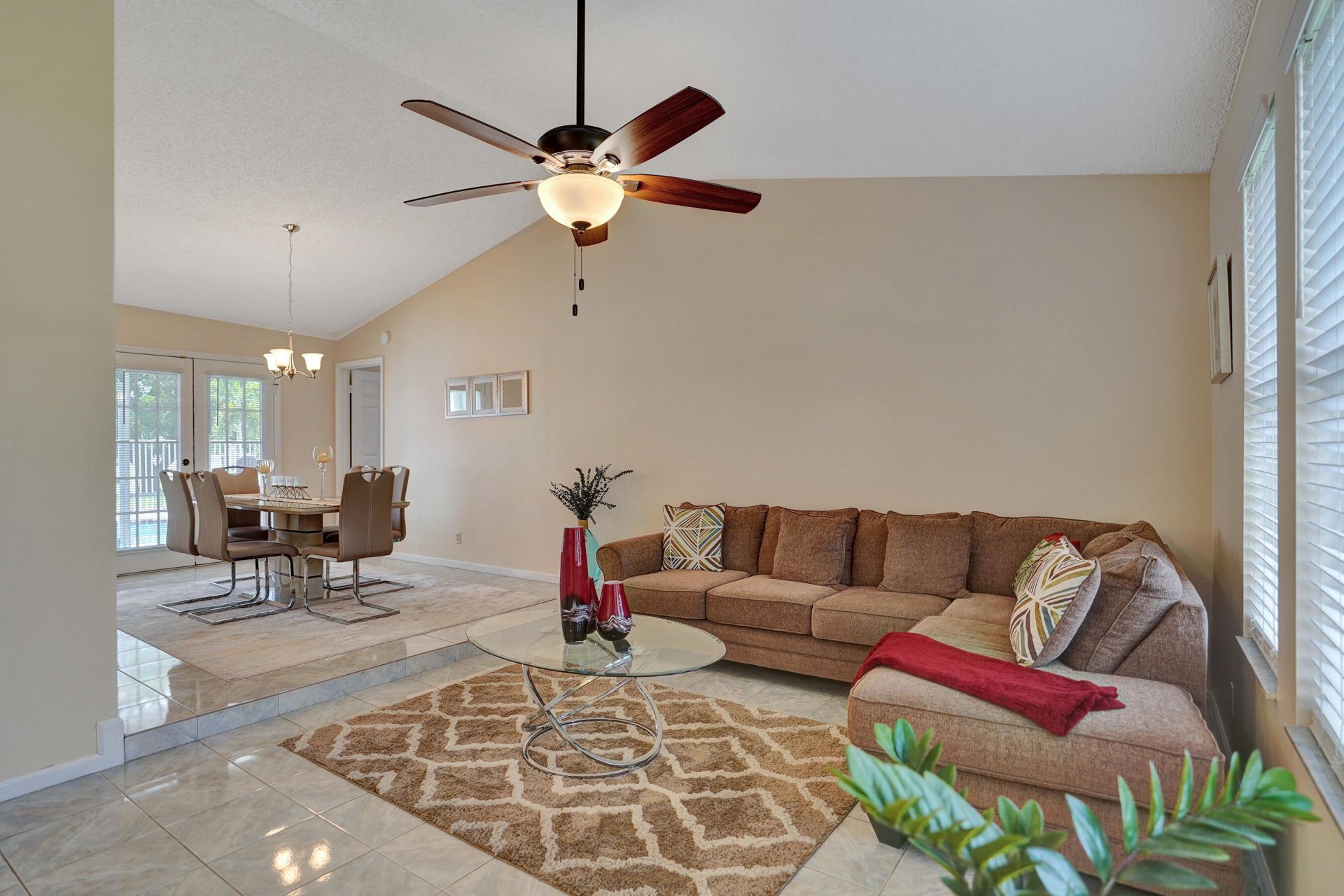 86 Las Brisas, Boynton Beach, FL 33426 Photo