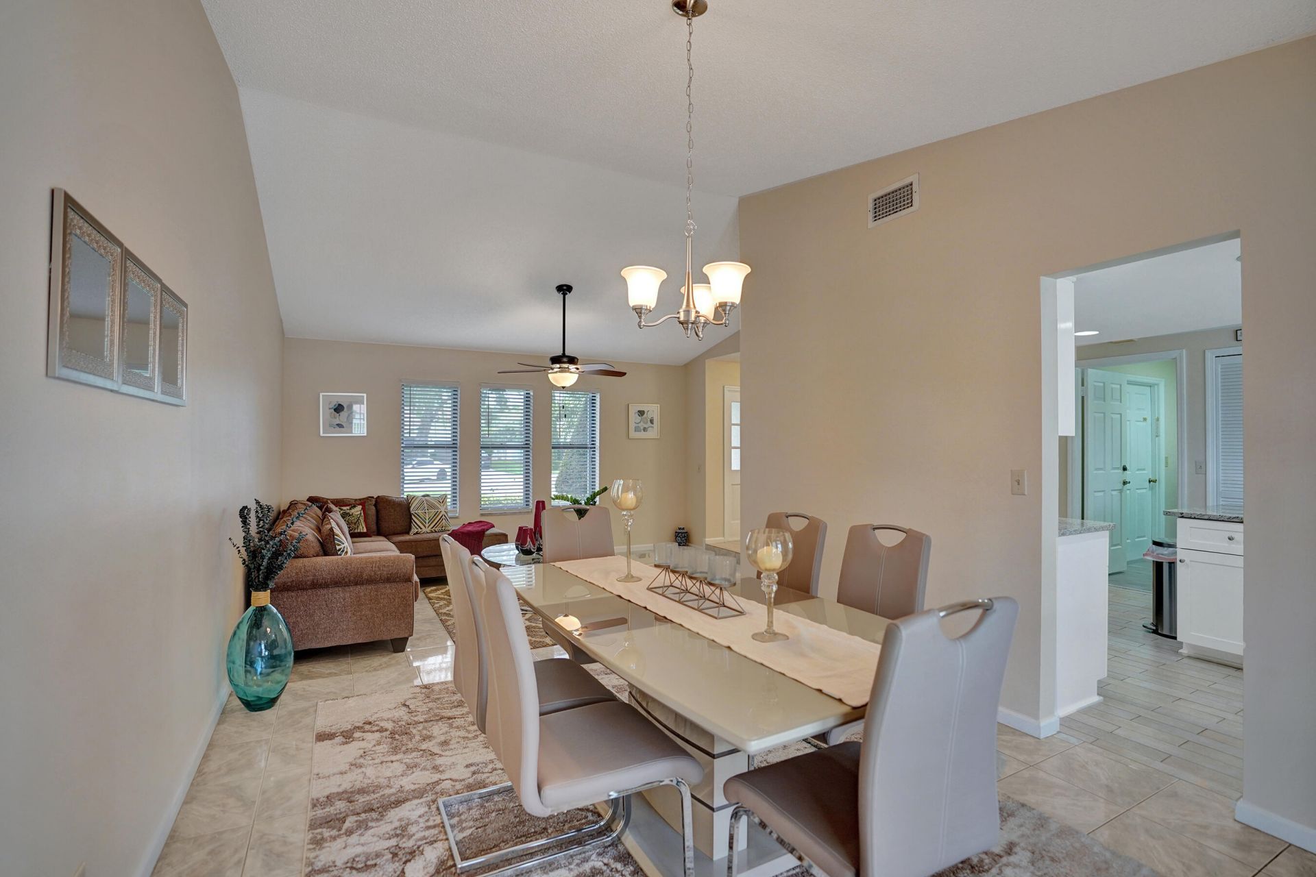 86 Las Brisas, Boynton Beach, FL 33426 Photo