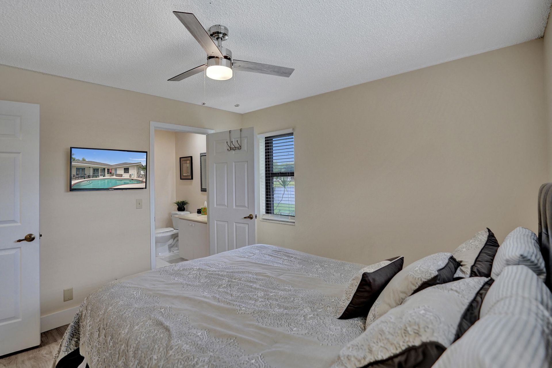 86 Las Brisas, Boynton Beach, FL 33426 Photo