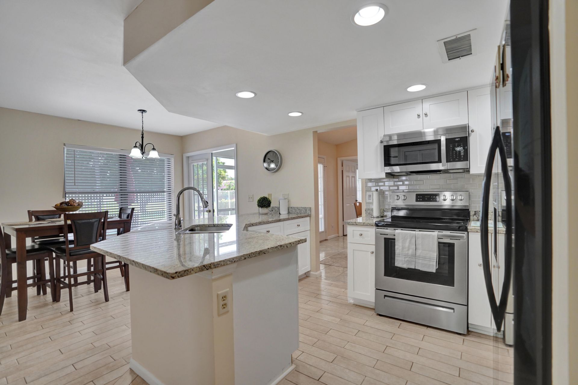 86 Las Brisas, Boynton Beach, FL 33426 Photo