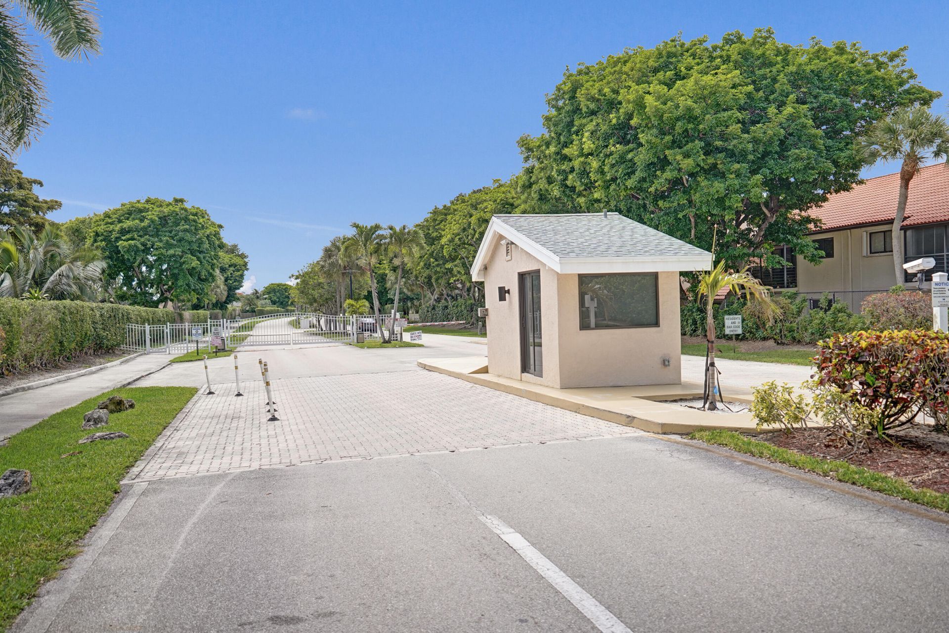 86 Las Brisas, Boynton Beach, FL 33426 Photo