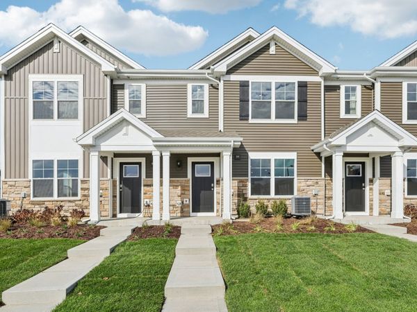 3141 Grande Trail, Yorkville, IL 60560