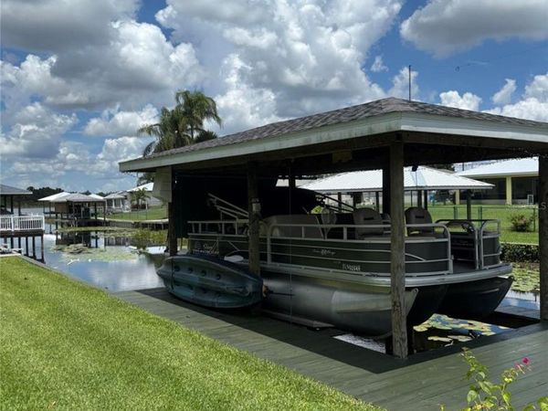121 DAISY LANE, LAKE PLACID, FL 33852